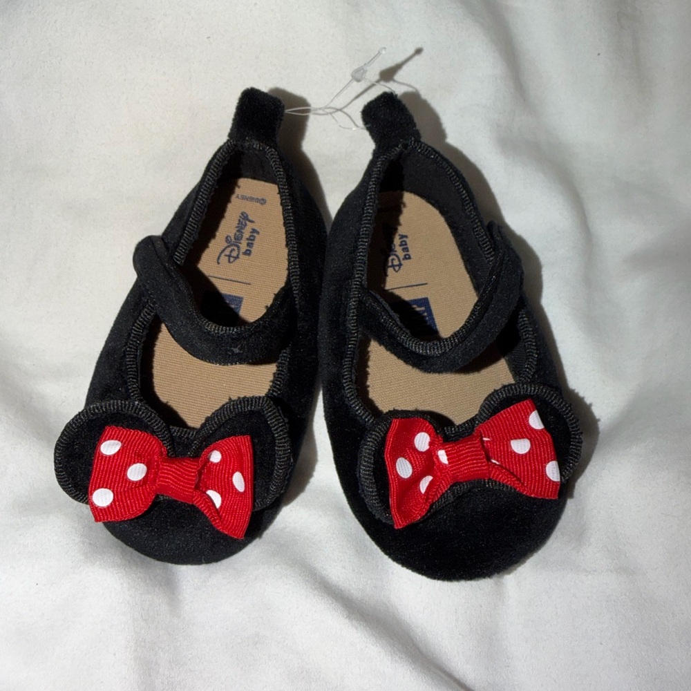 Disney Baby Minnie Mouse Velvet Shoes (Size 6–12 Months)
